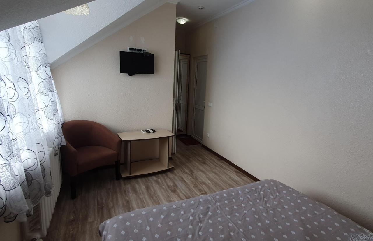 Hotel Konus Falesti ภายนอก รูปภาพ