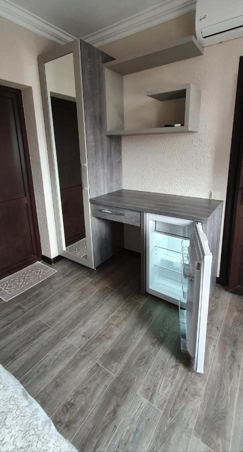 Hotel Konus Falesti ภายนอก รูปภาพ