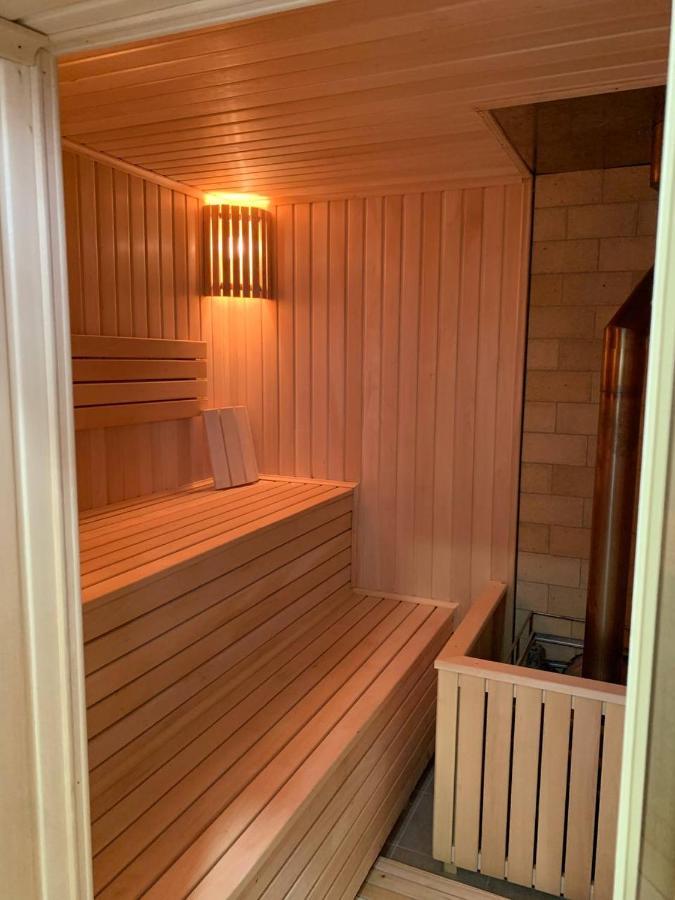 Hotel Konus Falesti ภายนอก รูปภาพ