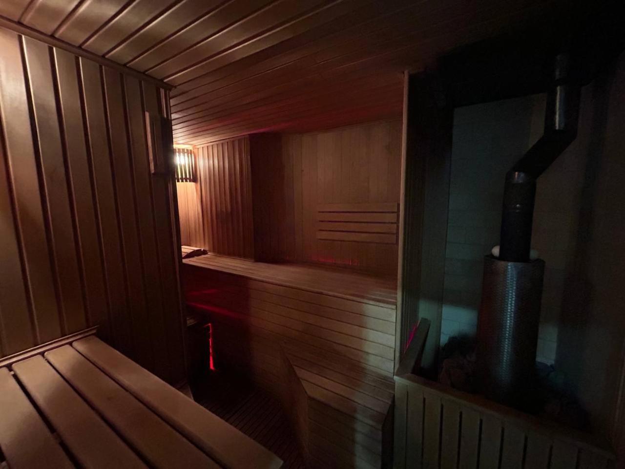 Hotel Konus Falesti ภายนอก รูปภาพ